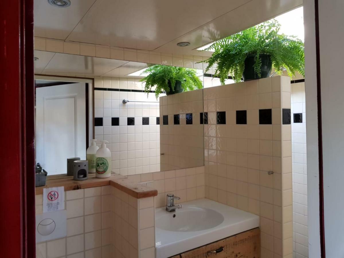 ברוק אין ווטרלנד Out Of Amsterdam, River Apartment Close To City מראה חיצוני תמונה
